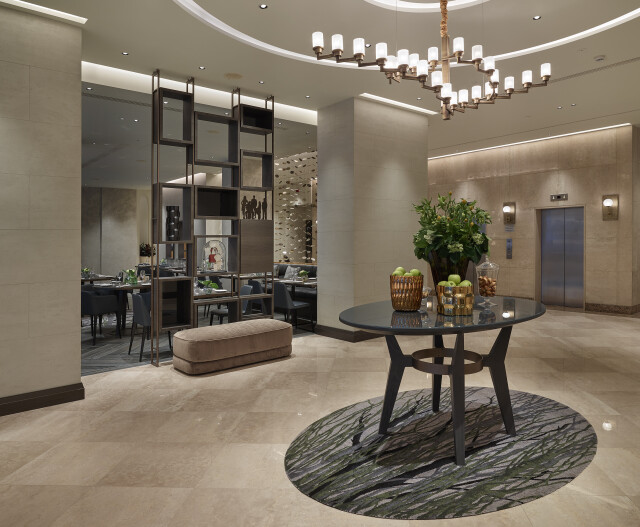 Hilton Hotel, 