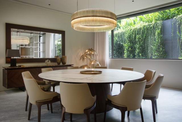 Chatsworth Residence, 